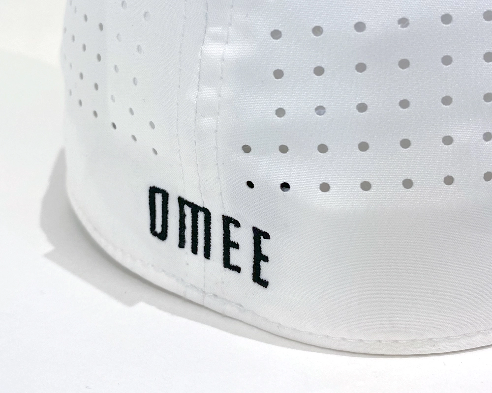 Omee blanco